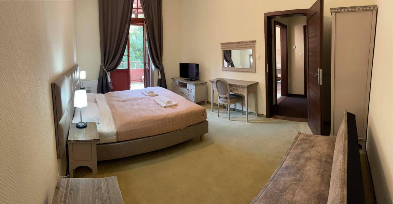 Kaiserhof Krynica Morska Aparthotel Esterno foto