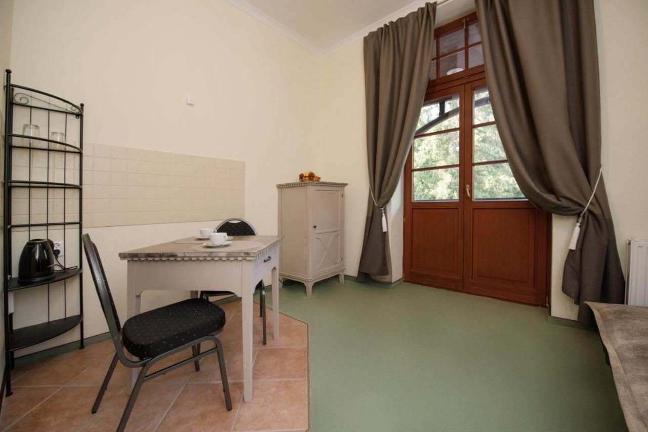Kaiserhof Krynica Morska Aparthotel Esterno foto