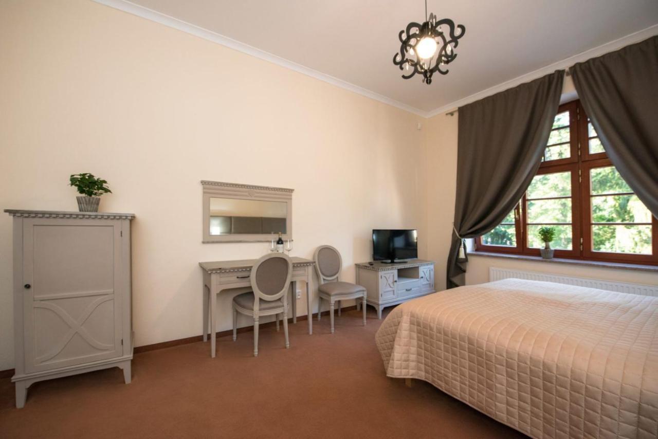 Kaiserhof Krynica Morska Aparthotel Esterno foto