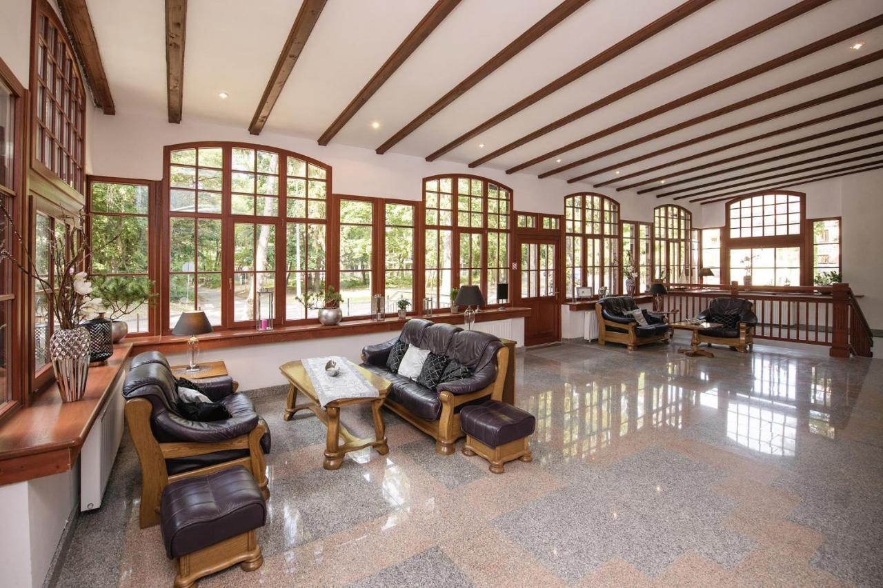 Kaiserhof Krynica Morska Aparthotel Esterno foto